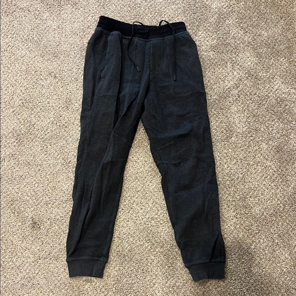 Men's Lululemon double knit jogger
